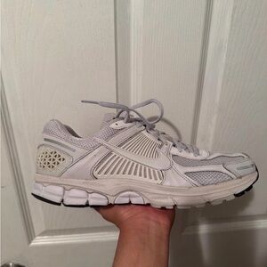 Nike Zoom Vomero 5 White Vast Gray Size 11 Men Pre Owned